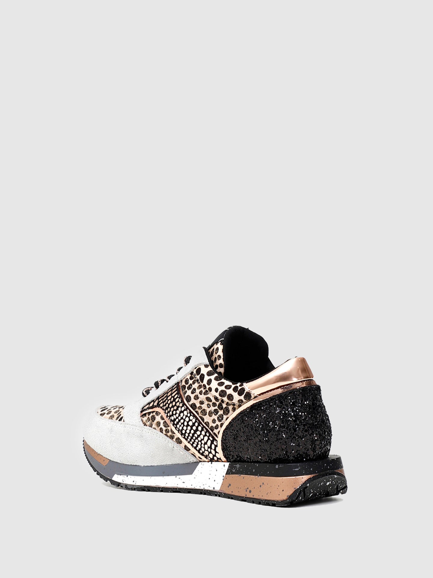 Cafè Noir Ténis com Atacadores em Bege